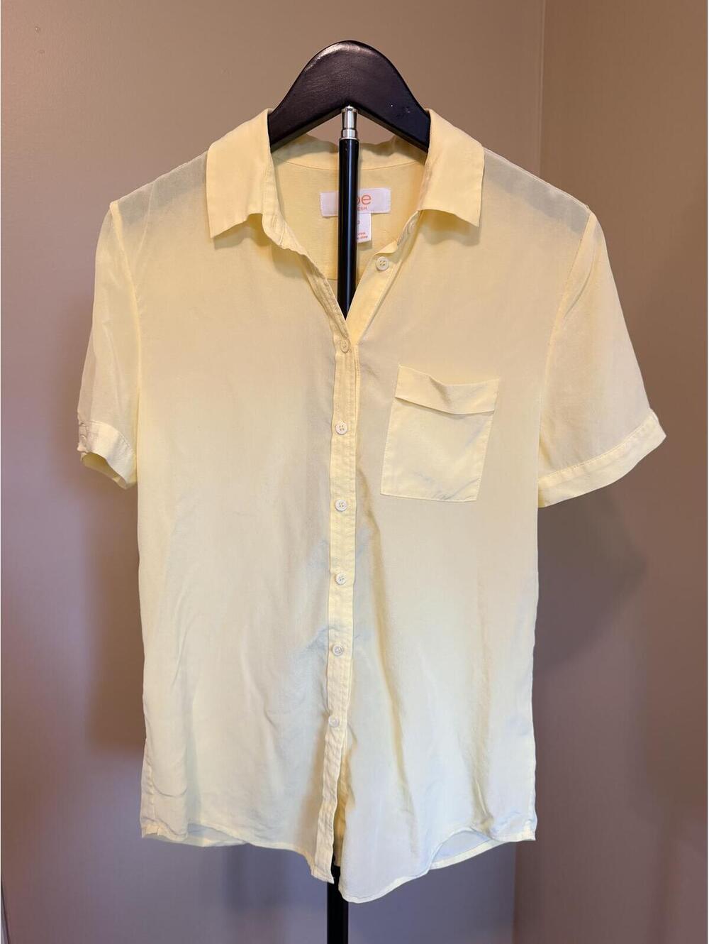 Joe Fresh 100% Silk Button Front Blouse Women’s Small Pale Yellow Minimalist Top